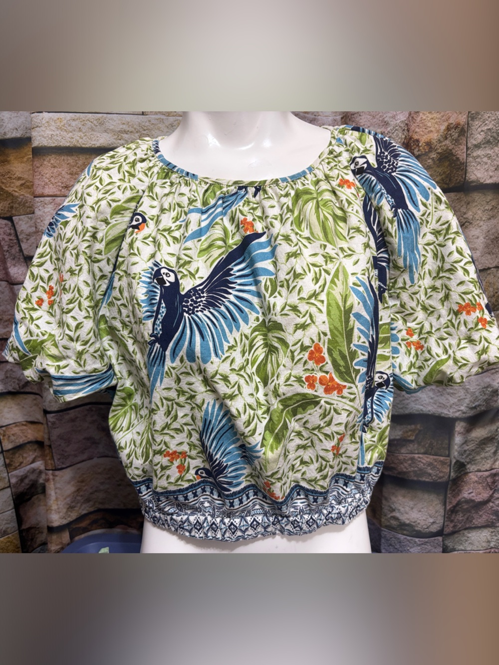 Alex Marie Tropical Parrot Puff Sleeve Blouse - Medium  boho coastal